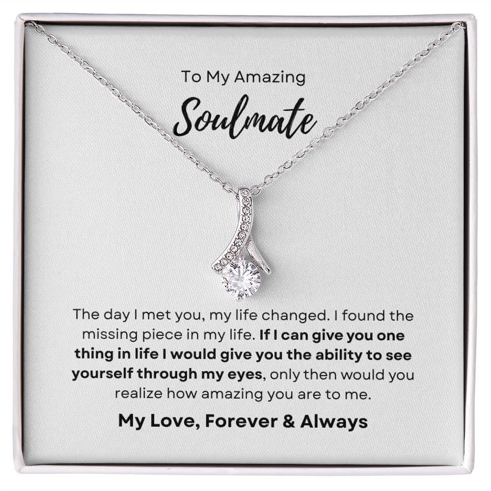 Alluring Beauty Necklace